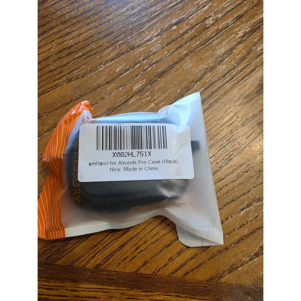 amBand Silicone Skin Cover Compatible with Airpods Pro, black, New